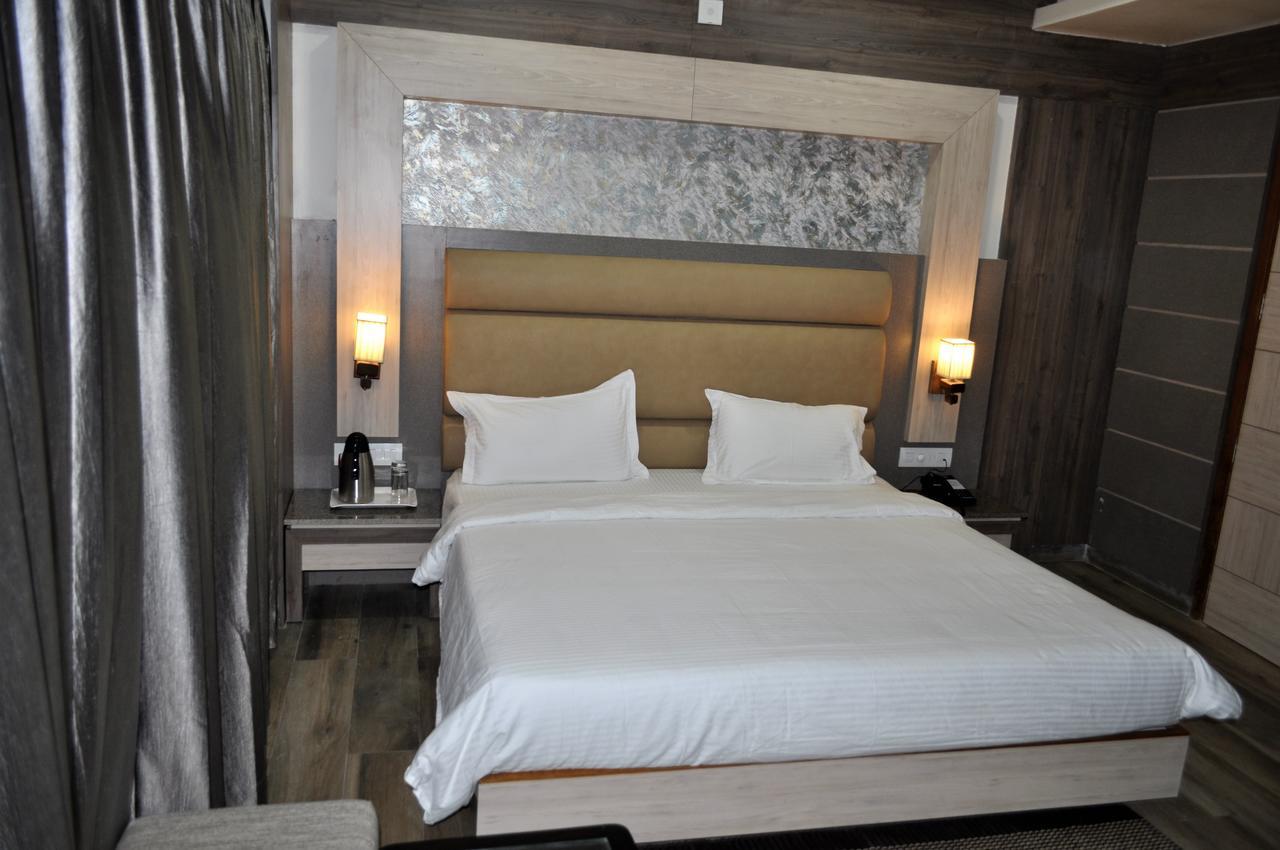 Hotel Continental Blue Bikaner Luaran gambar